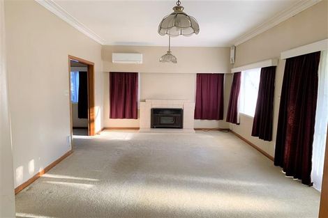 Photo of property in 8 Gibbs Road, Manurewa, Auckland, 2102