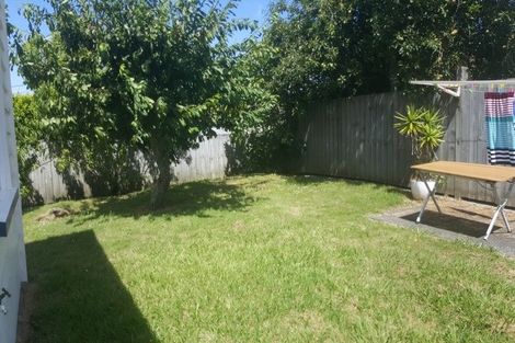 Photo of property in 5 Mariposa Crescent, Birkenhead, Auckland, 0626