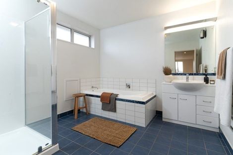 Photo of property in 3 Leabridge Mews, Harewood, Christchurch, 8051