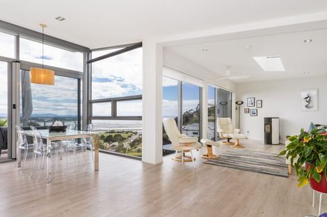 Photo of property in 11 Saint Remy Lane, Redcliffs, Christchurch, 8081