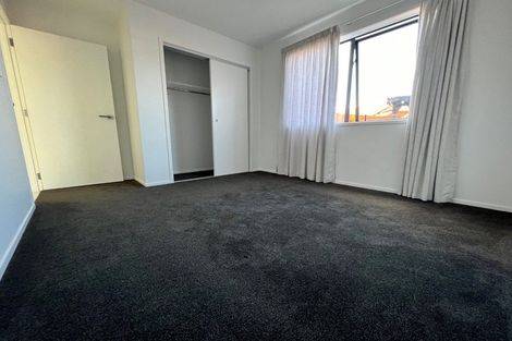 Photo of property in 5 Poutawa Lane, Clarks Beach, 2122