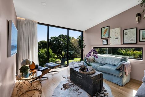 Photo of property in 12a Baring Terrace, Strandon, New Plymouth, 4312