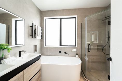 Photo of property in 15 Landing Path Drive, Hobsonville, Auckland, 0616