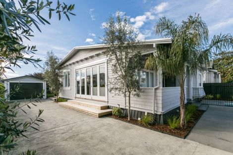 Photo of property in 105 Georges Drive, Napier South, Napier, 4110