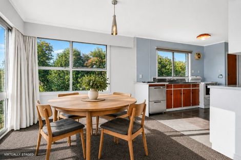 Photo of property in 46 Russleigh Drive, Dinsdale, Hamilton, 3204