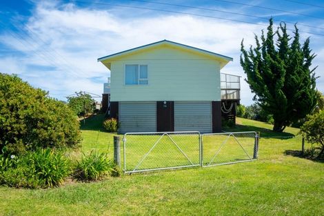 Photo of property in 18 Kuku Avenue, Mahia, Nuhaka, 4198