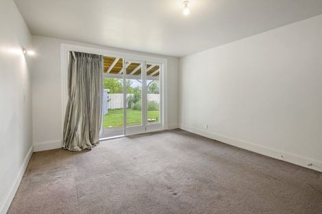Photo of property in 3 Queen Street, Coalgate, 7673