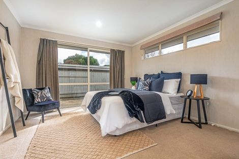 Photo of property in 58 Karina Terrace, Roslyn, Palmerston North, 4414
