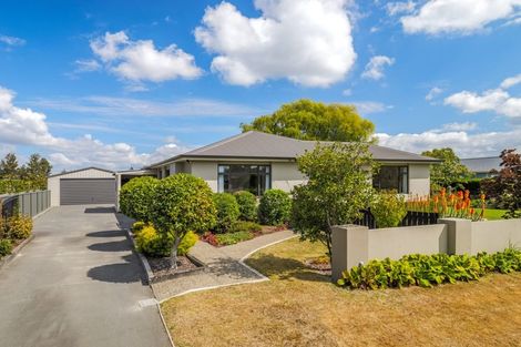 Photo of property in 28 Riccarton Road East, East Taieri, Mosgiel, 9024
