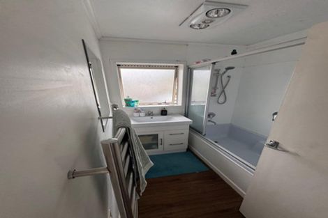 Photo of property in 8 Oregon Place, Papakura, 2110