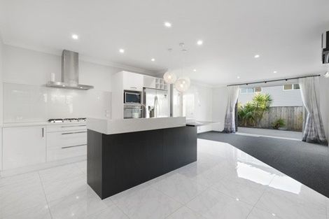 Photo of property in 18 Milano Boulevard, Karaka, Papakura, 2113