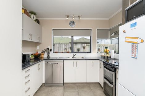 Photo of property in 315 Gravatt Road, Papamoa Beach, Papamoa, 3118