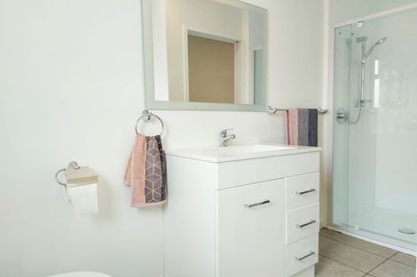 Photo of property in 13/288 College Street, West End, Palmerston North, 4410