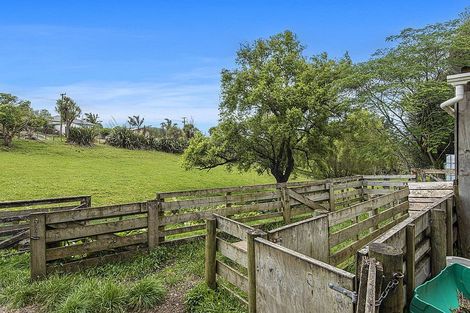 Photo of property in 9 Bickerstaffe Road, Maungaturoto, 0520