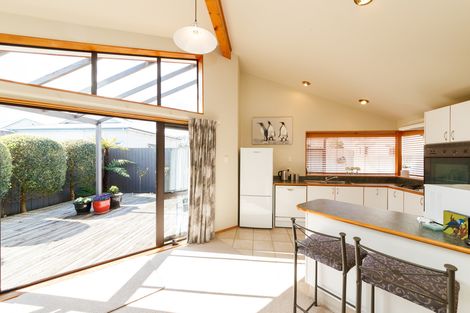 Photo of property in 30a Campbell Street, Palmerston North, 4410