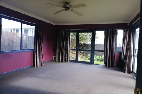 Photo of property in 295a Glengarry Road, Glen Eden, Auckland, 0602