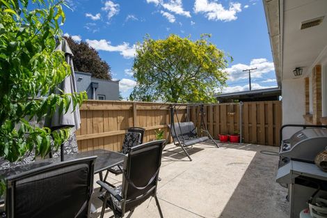 Photo of property in 3b Vogel Street, Cambridge, 3434