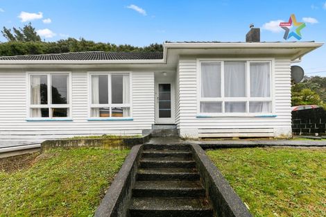 Photo of property in 165 Wellington Road, Wainuiomata, Lower Hutt, 5014