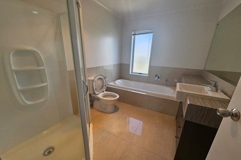 Photo of property in 12 Montanez Drive, Flat Bush, Auckland, 2019