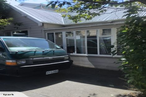 Photo of property in 73 Pirie Street, Mount Victoria, Wellington, 6011