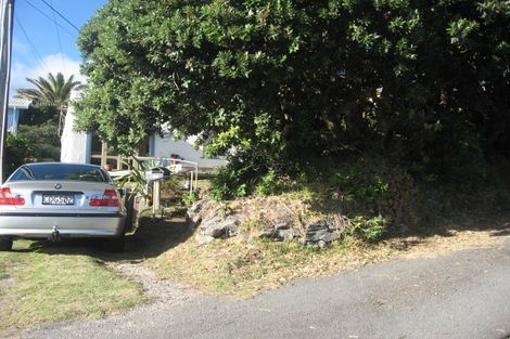 Photo of property in 16 Aperahama Street, Paekakariki, 5034