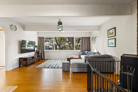 Photo of property in 77 Glen Marine Parade, Glendene, Auckland, 0602