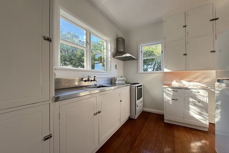 Photo of property in 29 Imlay Crescent, Ngaio, Wellington, 6035