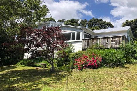 Photo of property in 24 Ngaumatau Road, Point Howard, Lower Hutt, 5013