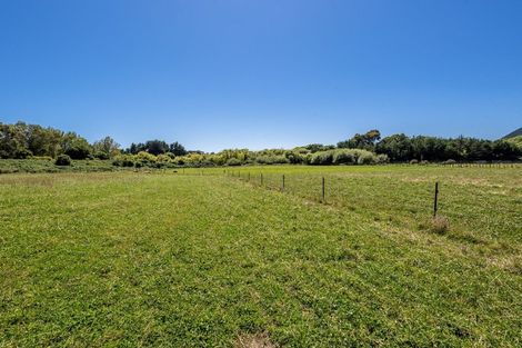 Photo of property in 24 Taylors Road, Otaki, 5583