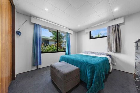 Photo of property in 2/10 Nearco Street, Randwick Park, Auckland, 2105