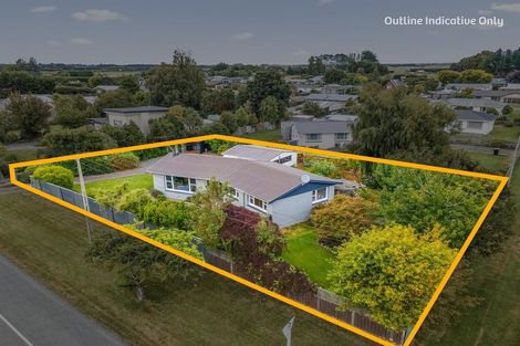 Photo of property in 2 Ballantrae Street, Wallacetown, 9816