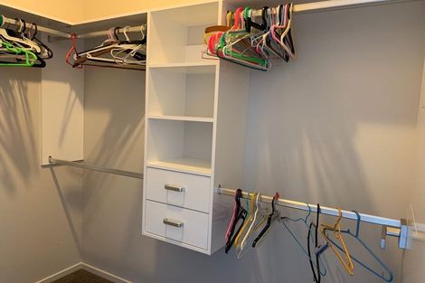 Photo of property in 10 Henriette Place, The Gardens, Auckland, 2105