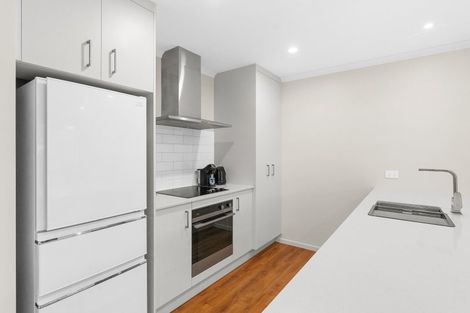 Photo of property in 1 Fantail Avenue, Carterton, 5713