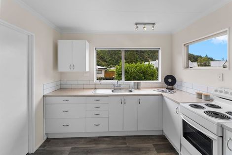 Photo of property in 16 Hillside Lane, The Brook, Nelson, 7010