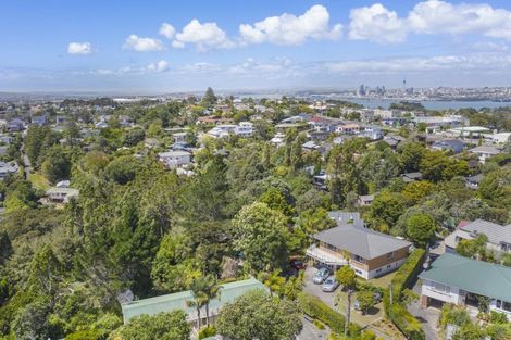 Photo of property in 10/37 Waipa Street, Birkenhead, Auckland, 0626