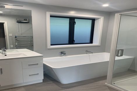 Photo of property in 10 Foster Terrace, Lyttelton, 8082