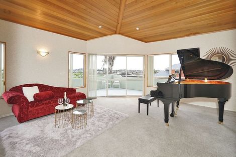 Photo of property in 52 Greenfield Drive, Western Heights, Hamilton, 3200