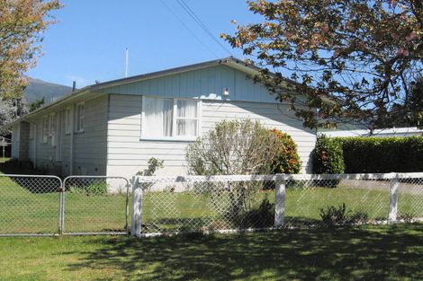 Photo of property in 23 Tongariro Road, Turangi, 3334