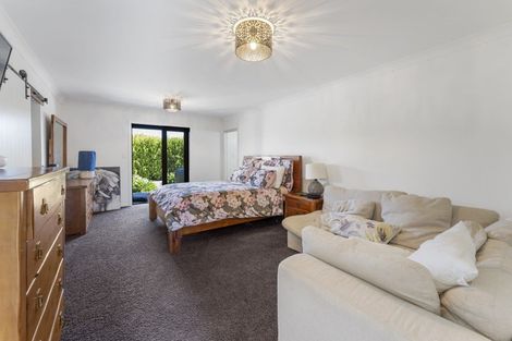 Photo of property in 294 Inland Road North, Tikorangi, Waitara, 4383