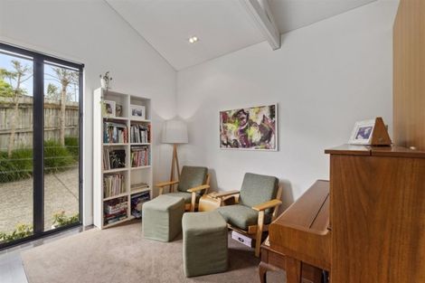 Photo of property in 37a Ewen Alison Avenue, Devonport, Auckland, 0624