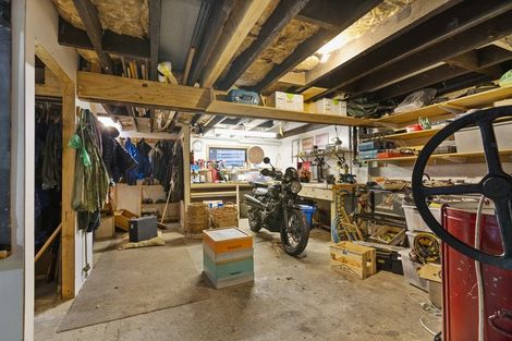 Photo of property in 13 Inverness Crescent, Arrowtown, 9302