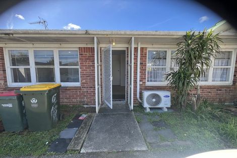 Photo of property in 6/8 Winspear Place, Manukau, Auckland, 2025