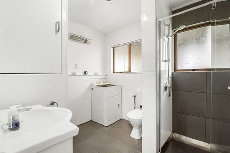 Photo of property in 1/24 Glamorgan Drive, Torbay, Auckland, 0630