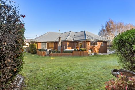 Photo of property in 27 Kingston Street, Albert Town, Wanaka, 9305