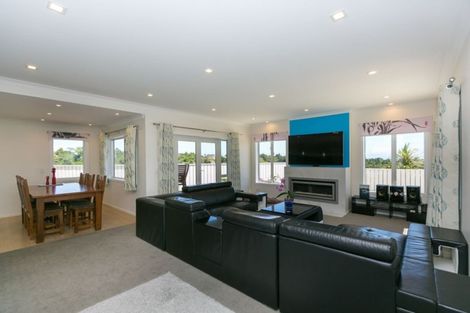 Photo of property in 206e Heta Road, Merrilands, New Plymouth, 4312