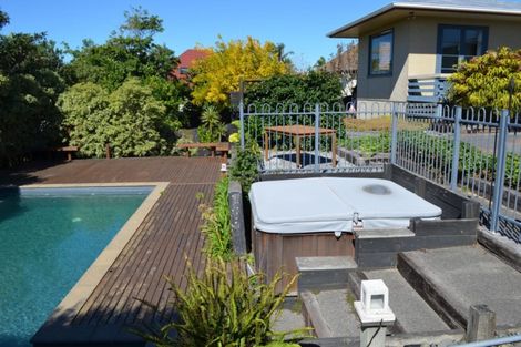 Photo of property in 33 Ranch Road, Mount Maunganui, 3116