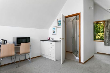 Photo of property in 34 Matuku Street, Two Mile Bay, Taupo, 3330