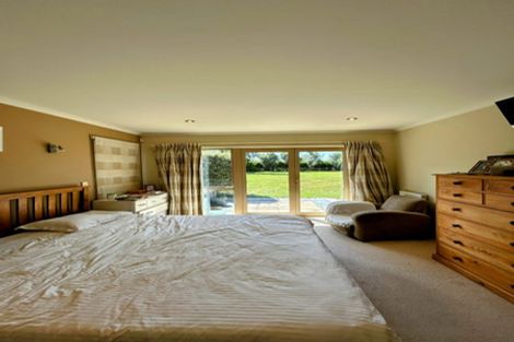 Photo of property in 16 Roots Street West, Feilding, 4702