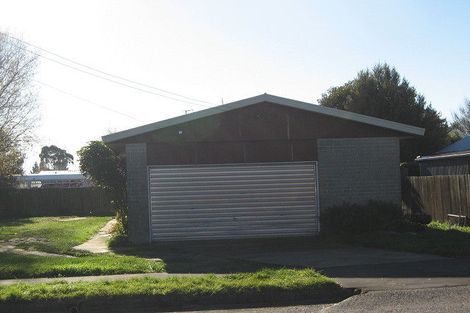 Photo of property in 8 Kaputone Place, Belfast, Christchurch, 8051