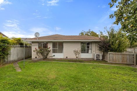 Photo of property in 5 Kawau Crescent, Bromley, Christchurch, 8062